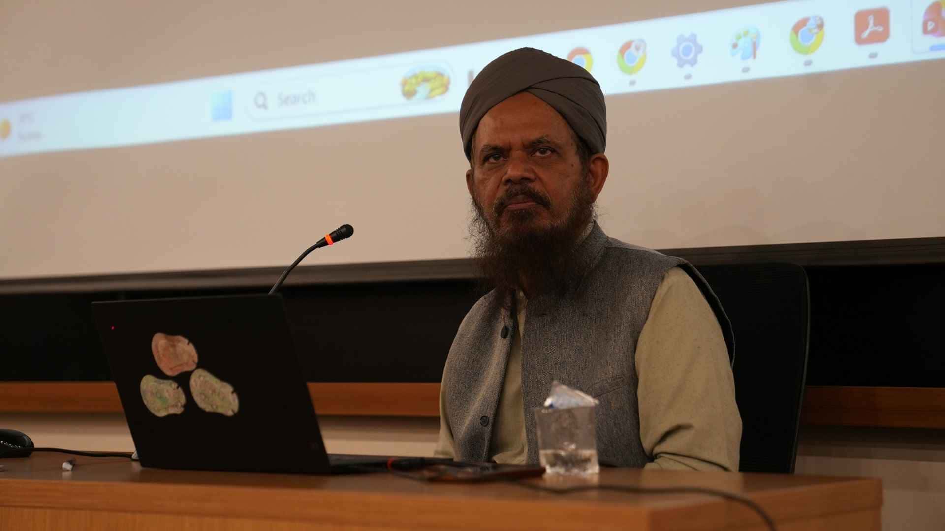 A New Perspective on the Social Sciences: Agent-Based Modelling from Prof. Asad Zaman